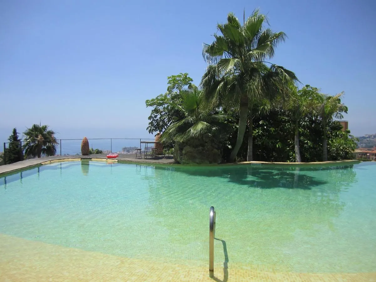 Indonesian Palace Luxurious Boutique Malaga 0*,