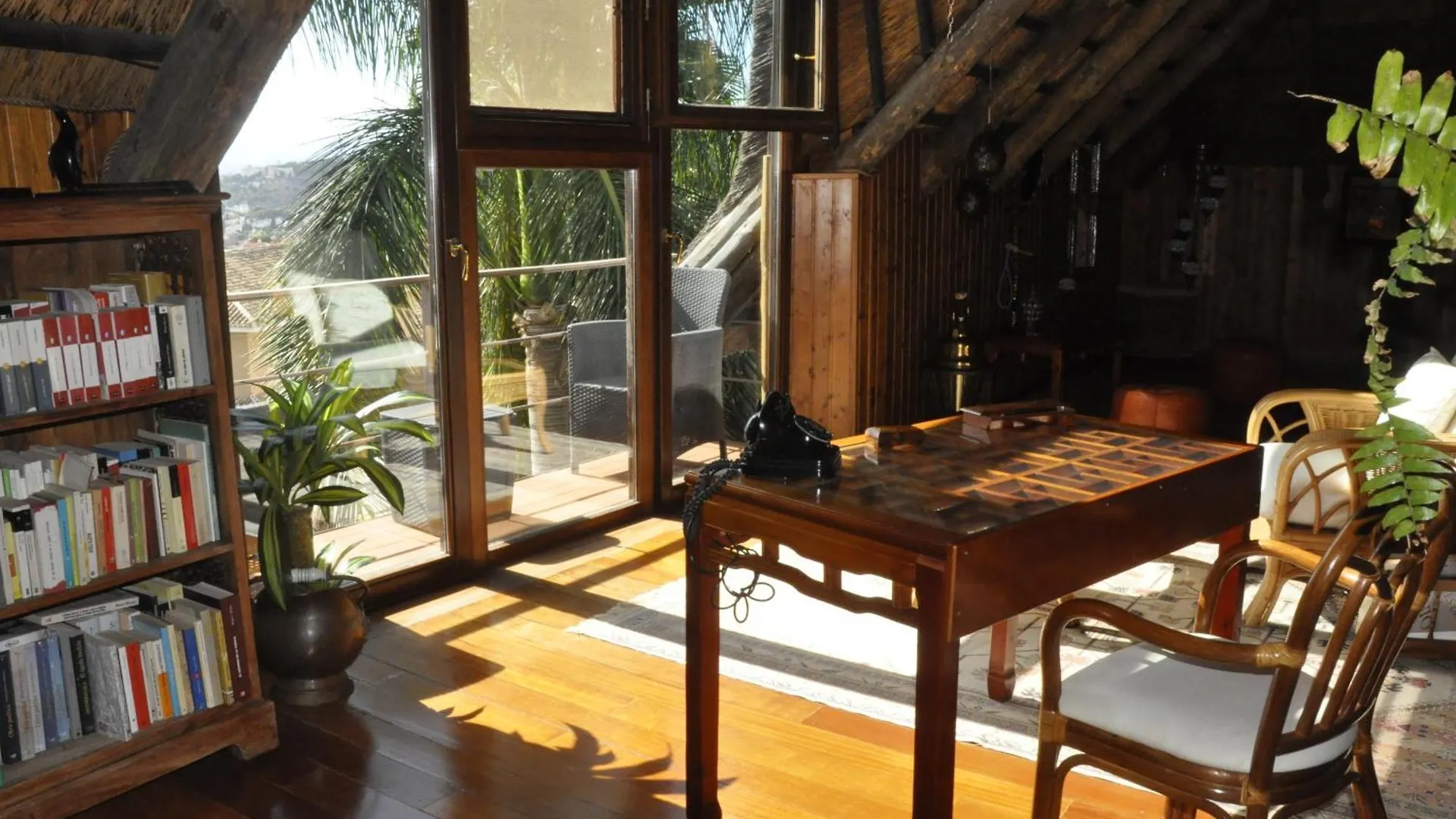 Indonesian Palace Luxurious Boutique Malaga 0*,