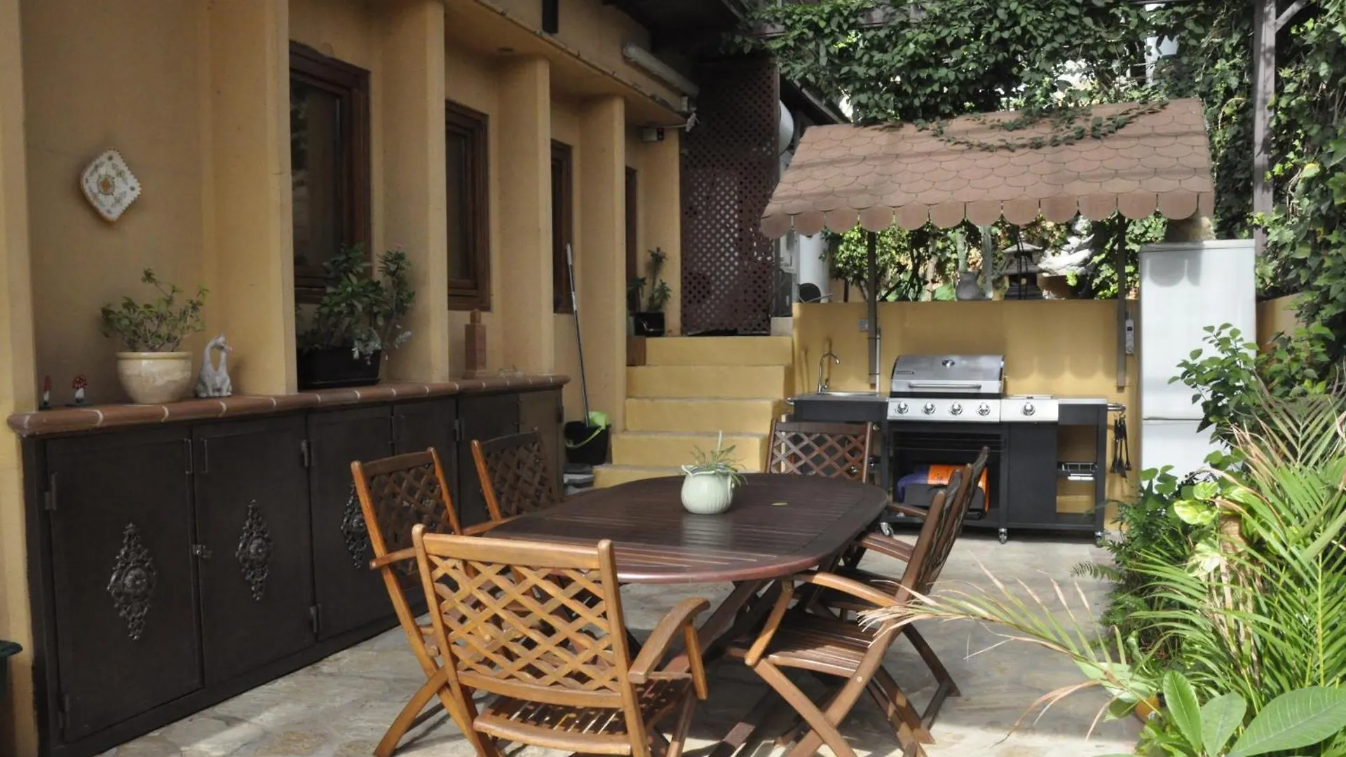 Indonesian Palace Luxurious Boutique Malaga Villa